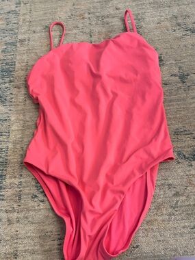 Athleta Women’s Hot Pink One-Piece Swimsuit- MP